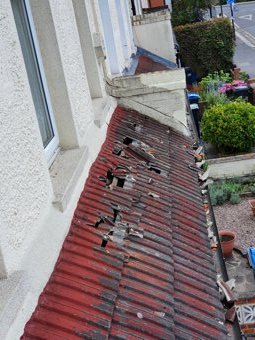 Emergency roof repair during day
